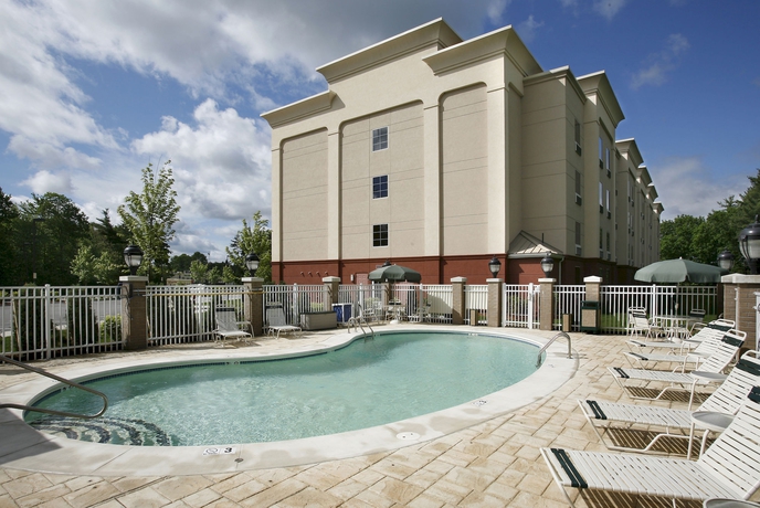Imagen de la piscina del Hotel Hampton Inn Boston Bedford Burlington. Foto 15