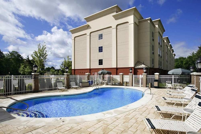 Imagen de la piscina del Hotel Hampton Inn Boston Bedford Burlington. Foto 16