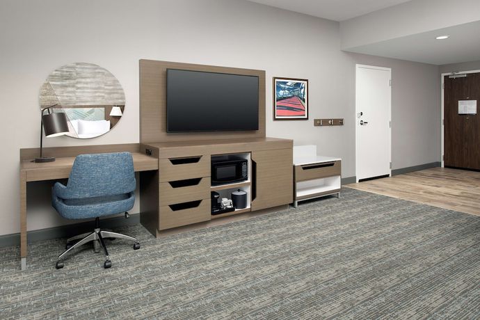 Imagen de la habitación del Hotel Hampton Inn Boston Logan Airport Chelsea. Foto 2