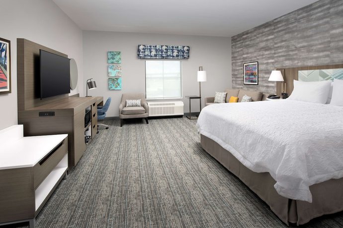 Imagen de la habitación del Hotel Hampton Inn Boston Logan Airport Chelsea. Foto 3