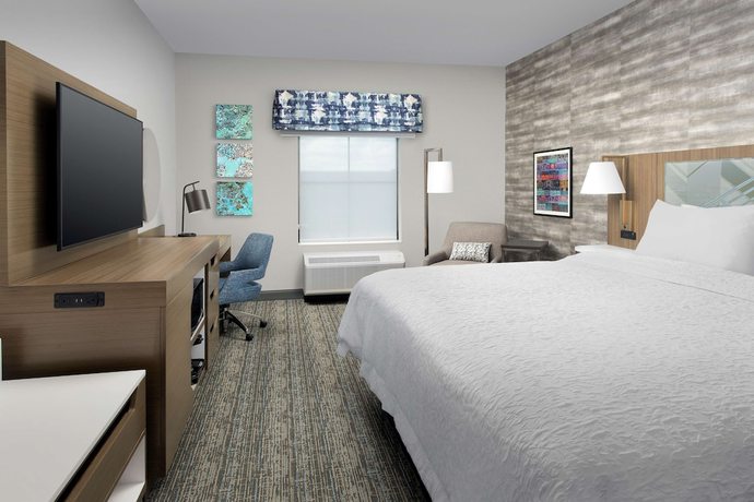 Imagen de la habitación del Hotel Hampton Inn Boston Logan Airport Chelsea. Foto 5