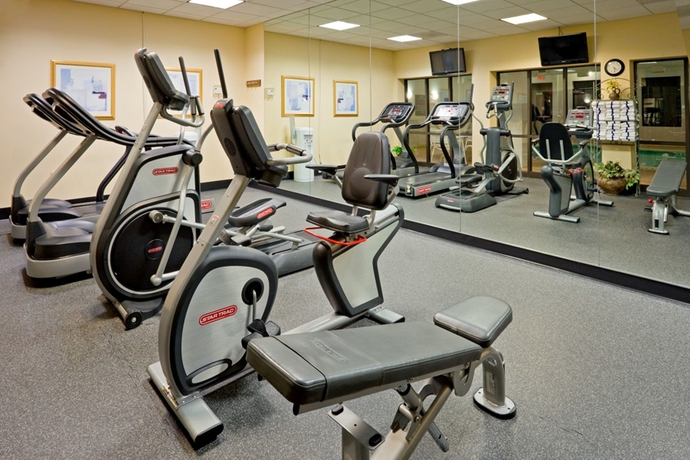 Imagen de los interiores del Hotel Hampton Inn Boston - Logan Airport. Foto 13