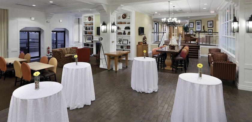 Imagen de los interiores del Hotel Hampton Inn Boston Natick. Foto 10