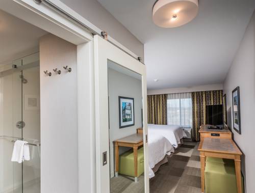 Imagen de la habitación del Hotel Hampton Inn Boston - Westborough. Foto 1