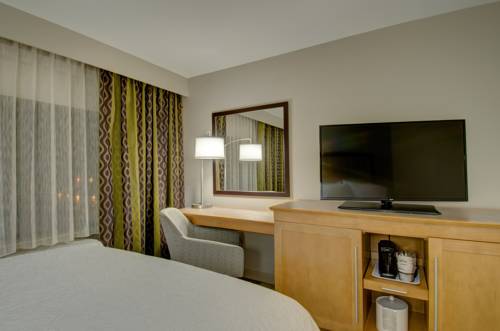 Imagen de la habitación del Hotel Hampton Inn Boston - Westborough. Foto 2