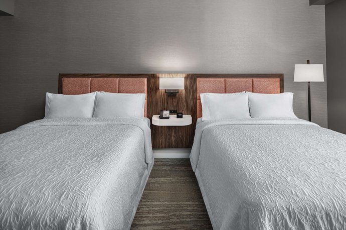 Imagen de la habitación del Hotel Hampton Inn Boston Woburn. Foto 3