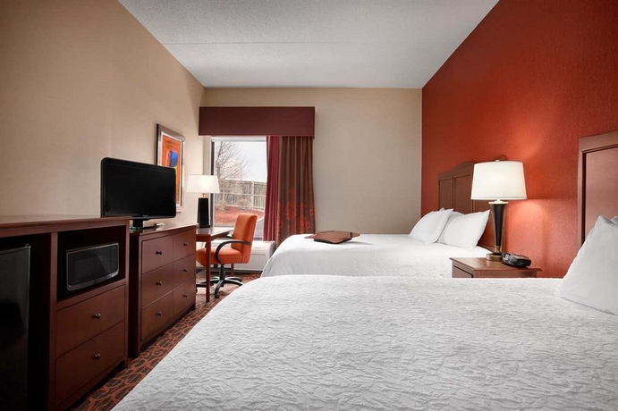 Imagen de la habitación del Hotel Hampton Inn Boston/braintree. Foto 7