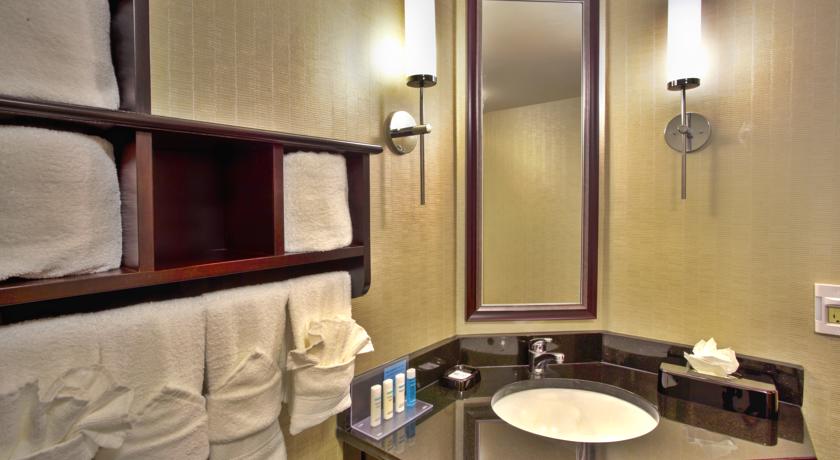 Imagen general del Hotel Hampton Inn Bowie. Foto 12