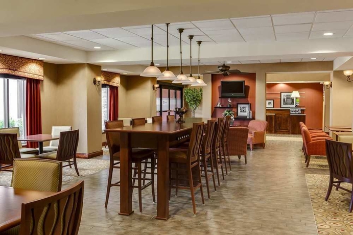 Imagen de los interiores del Hotel Hampton Inn Branson - Branson Hills. Foto 9