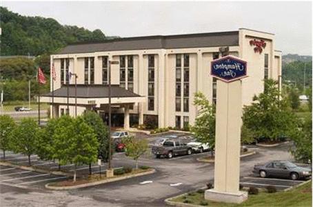 Imagen general del Hotel Hampton Inn Bristol. Foto 9