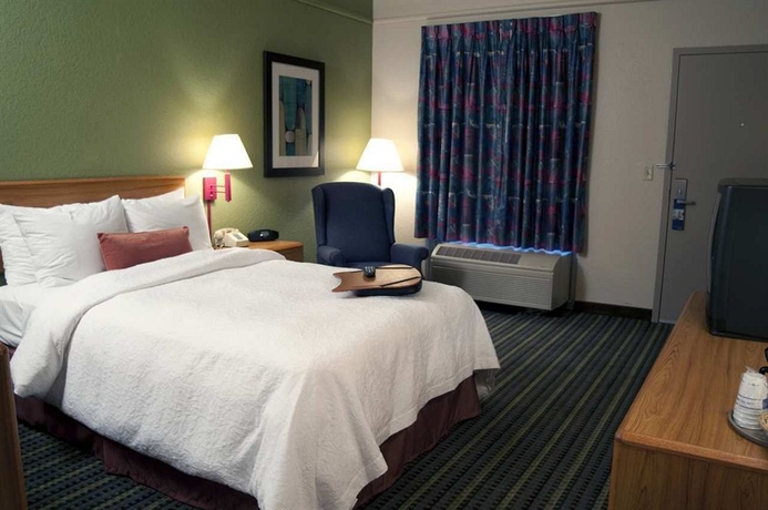 Imagen de la habitación del Hotel Hampton Inn Brooksville Dade. Foto 10