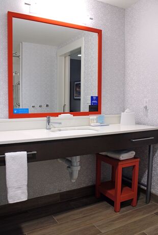 Imagen de la habitación del Hotel Hampton Inn Buffalo - Amherst. Foto 26