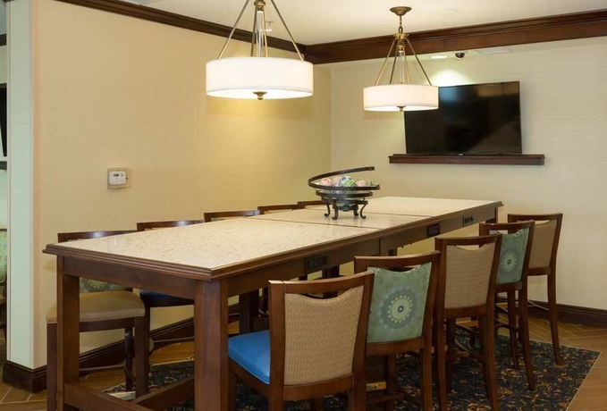 Imagen de los interiores del Hotel Hampton Inn Buffalo-williamsville. Foto 8