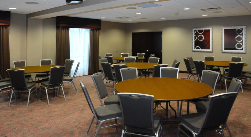 Imagen general del Hotel Hampton Inn Butler. Foto 5