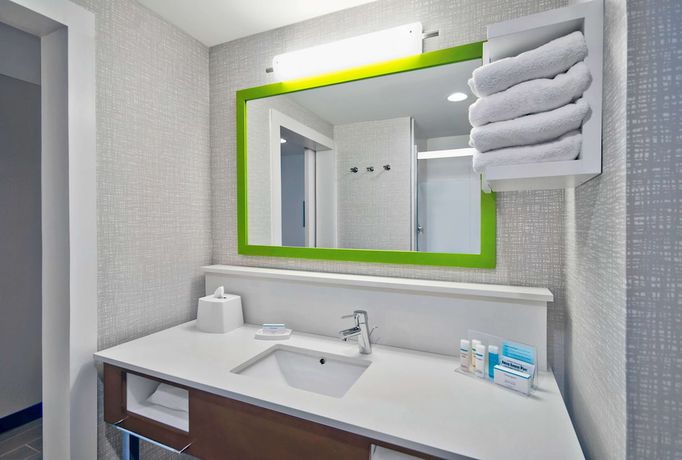 Imagen de la habitación del Hotel Hampton Inn By Hilton Abingdon. Foto 8
