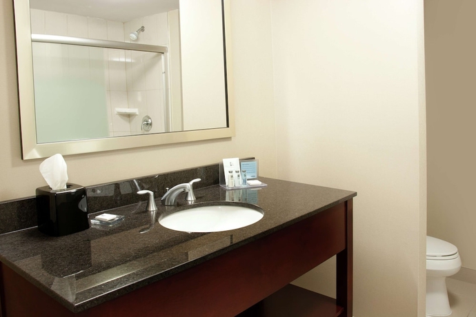 Imagen de la habitación del Hotel Hampton Inn By Hilton Brampton Toronto. Foto 10