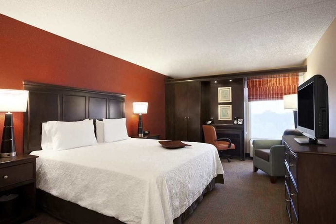 Imagen de la habitación del Hotel Hampton Inn By Hilton Chicago-midway Airport. Foto 5
