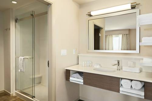Imagen de la habitación del Hotel Hampton Inn By Hilton Edmonton/sherwood Park. Foto 10