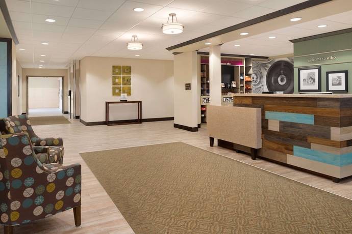 Imagen de los interiores del Hotel Hampton Inn By Hilton Elko. Foto 15