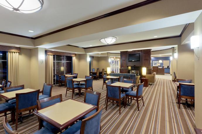 Imagen general del Hotel Hampton Inn By Hilton Gainesville-haymarket. Foto 1