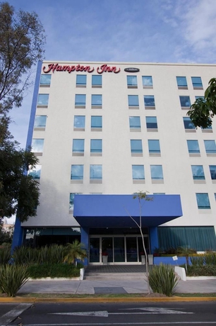 Imagen de los exteriores del Hotel Hampton Inn By Hilton Guadalajara/expo Jalisco Mexico. Foto 15