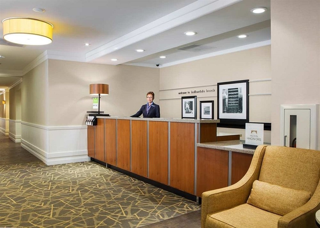 Imagen de los interiores del Hotel Hampton Inn By Hilton Hallandale Beach Aventura. Foto 8