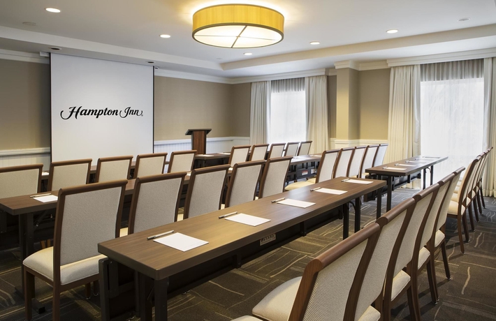 Imagen de los interiores del Hotel Hampton Inn By Hilton Hallandale Beach Aventura. Foto 11