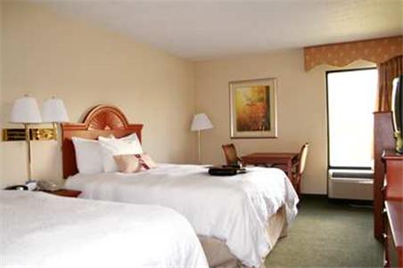 Imagen general del Hotel Hampton Inn By Hilton Hopewell Fort Gregg-adams. Foto 6