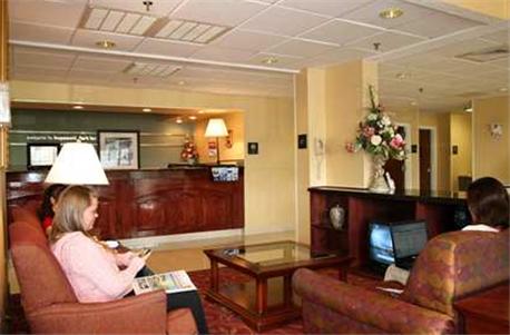 Imagen general del Hotel Hampton Inn By Hilton Hopewell Fort Gregg-adams. Foto 7