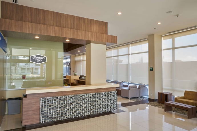 Imagen de los interiores del Hotel Hampton Inn By Hilton Irapuato. Foto 18