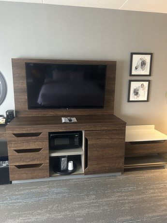 Imagen de la habitación del Hotel Hampton Inn By Hilton Kingston. Foto 14