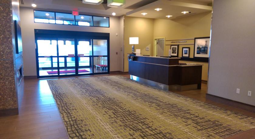 Imagen general del Hotel Hampton Inn By Hilton Lloydminster. Foto 3