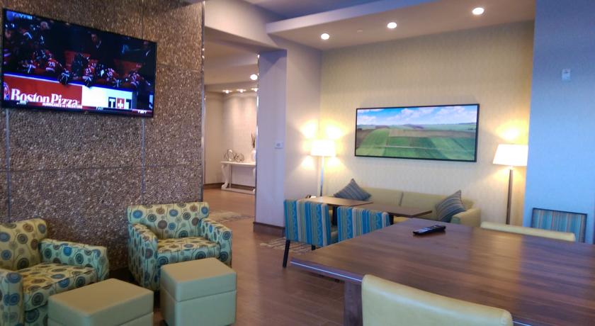 Imagen general del Hotel Hampton Inn By Hilton Lloydminster. Foto 13