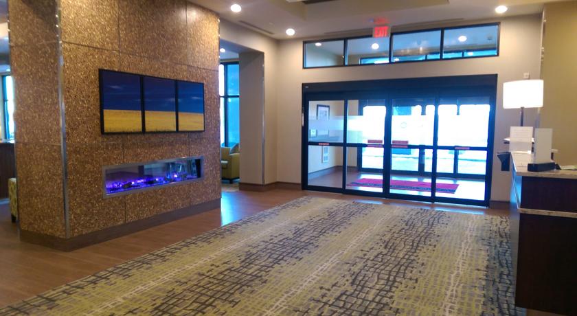 Imagen general del Hotel Hampton Inn By Hilton Lloydminster. Foto 12