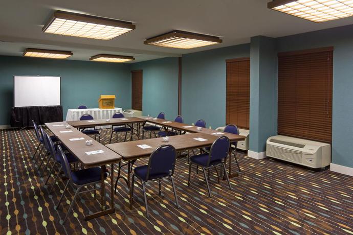 Imagen general del Hotel Hampton Inn By Hilton New Bedford/fairhaven. Foto 8