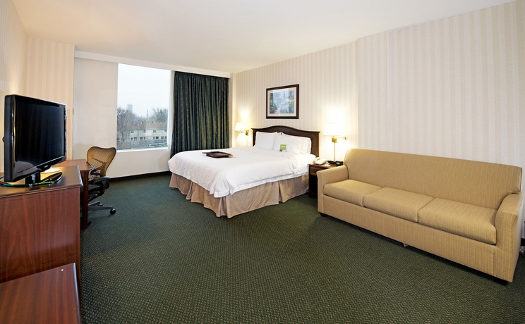 Imagen de la habitación del Hotel Hampton Inn By Hilton Ottawa. Foto 7