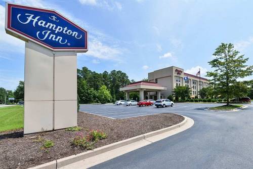 Imagen de la habitación del Hotel Hampton Inn By Hilton Petersburg Ft. Gregg Adams. Foto 2