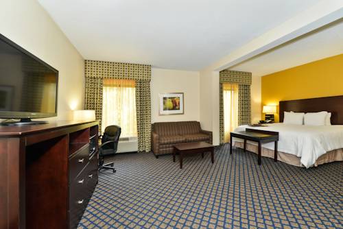 Imagen general del Hotel Hampton Inn By Hilton Petersburg Ft. Gregg Adams. Foto 1