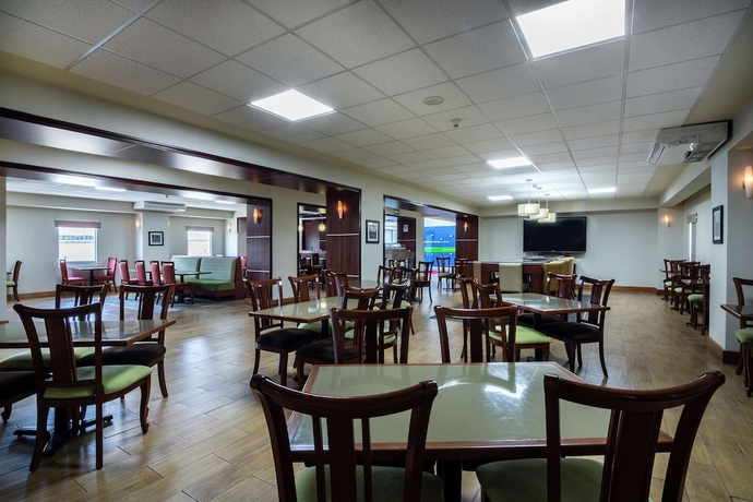 Imagen de los interiores del Hotel Hampton Inn By Hilton San Juan Del Rio. Foto 13