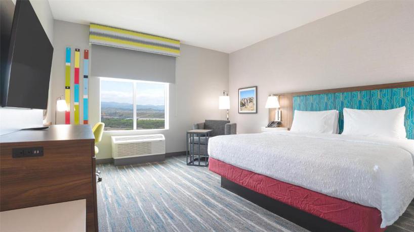 Imagen general del Hotel Hampton Inn By Hilton Santa Clarita-Valencia. Foto 1