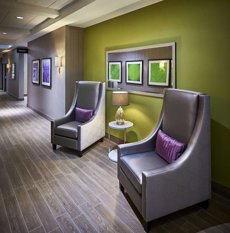 Imagen de los interiores del Hotel Hampton Inn By Hilton Sarnia/point Edward. Foto 17