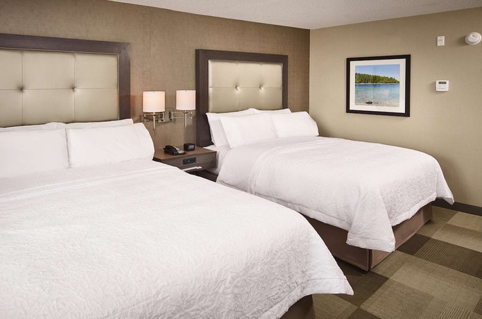Imagen de la habitación del Hotel Hampton Inn By Hilton Sarnia/point Edward. Foto 8