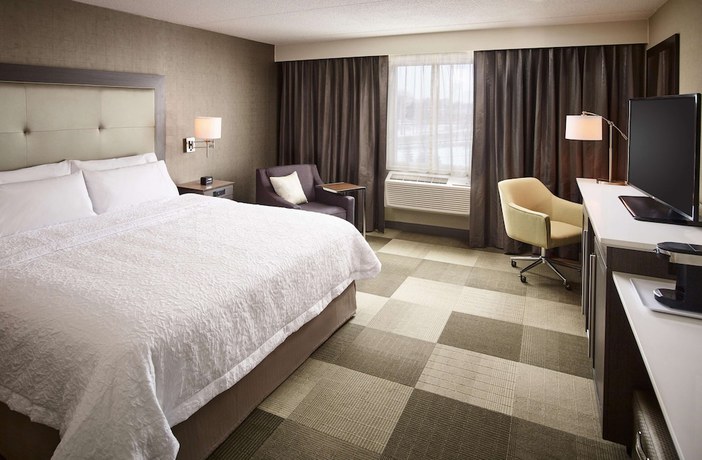 Imagen de la habitación del Hotel Hampton Inn By Hilton Sarnia/point Edward. Foto 11