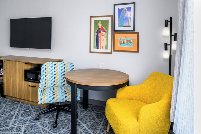 Imagen de la habitación del Hotel Hampton Inn By Hilton St Louis Airport. Foto 5