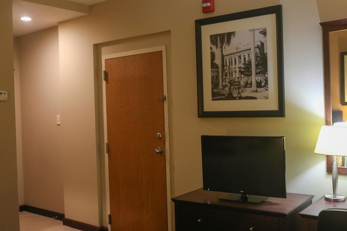 Imagen de la habitación del Hotel Hampton Inn By Hilton Tampico Zona Dorada. Foto 10