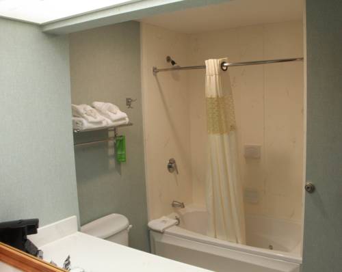 Imagen de la habitación del Hotel Hampton Inn By Hilton Tiffin. Foto 8