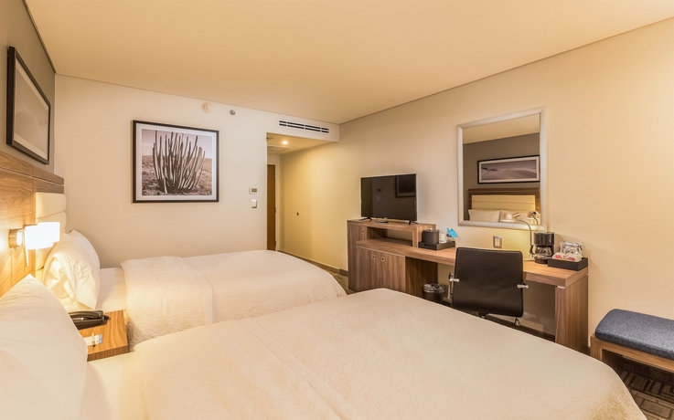 Imagen de la habitación del Hotel Hampton Inn By Hilton Tijuana. Foto 4