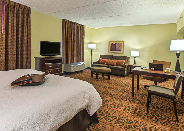 Imagen de los interiores del Hotel Hampton Inn By Hilton Troy. Foto 13