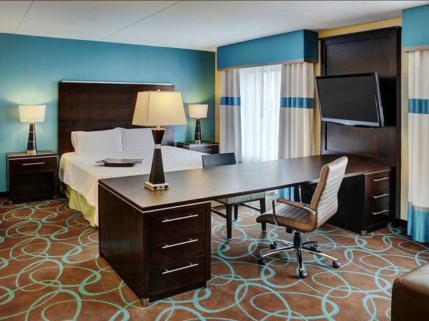 Imagen de la habitación del Hotel Hampton Inn By Hilton Winnipeg Airport/polo Park. Foto 9