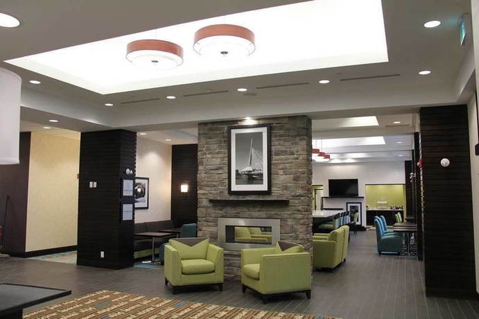 Imagen de los interiores del Hotel Hampton Inn By Hilton Winnipeg Airport/polo Park. Foto 14